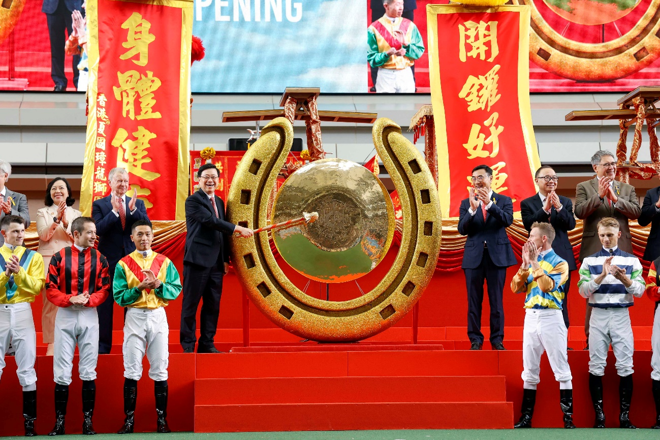 2025今晚香港开特马,香港赛马文化，探索特马赛事的魅力与未来展望