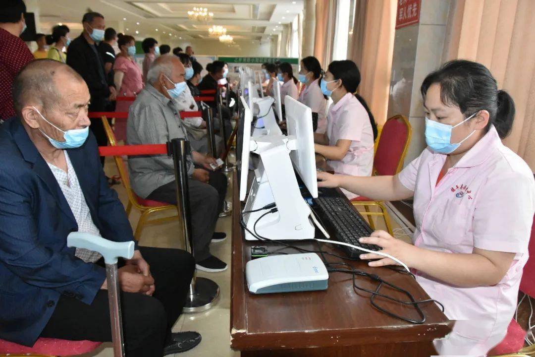 2025新澳开奖结果,揭秘2025新澳开奖结果，开奖现场与结果解析