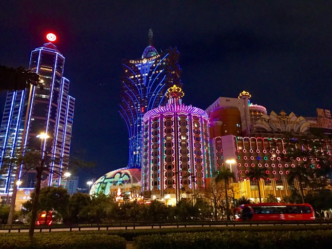 澳门金牛版正版澳门金牛版84,澳门金牛版，探索正版魅力的无限可能